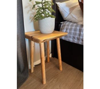 Lill Per sängbord